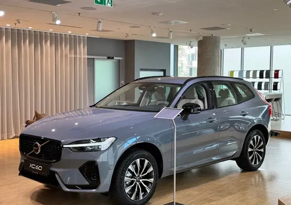 volvo szczawno-zdrój Volvo XC 60 cena 253800 przebieg: 5, rok produkcji 2024 z Szczawno-Zdrój